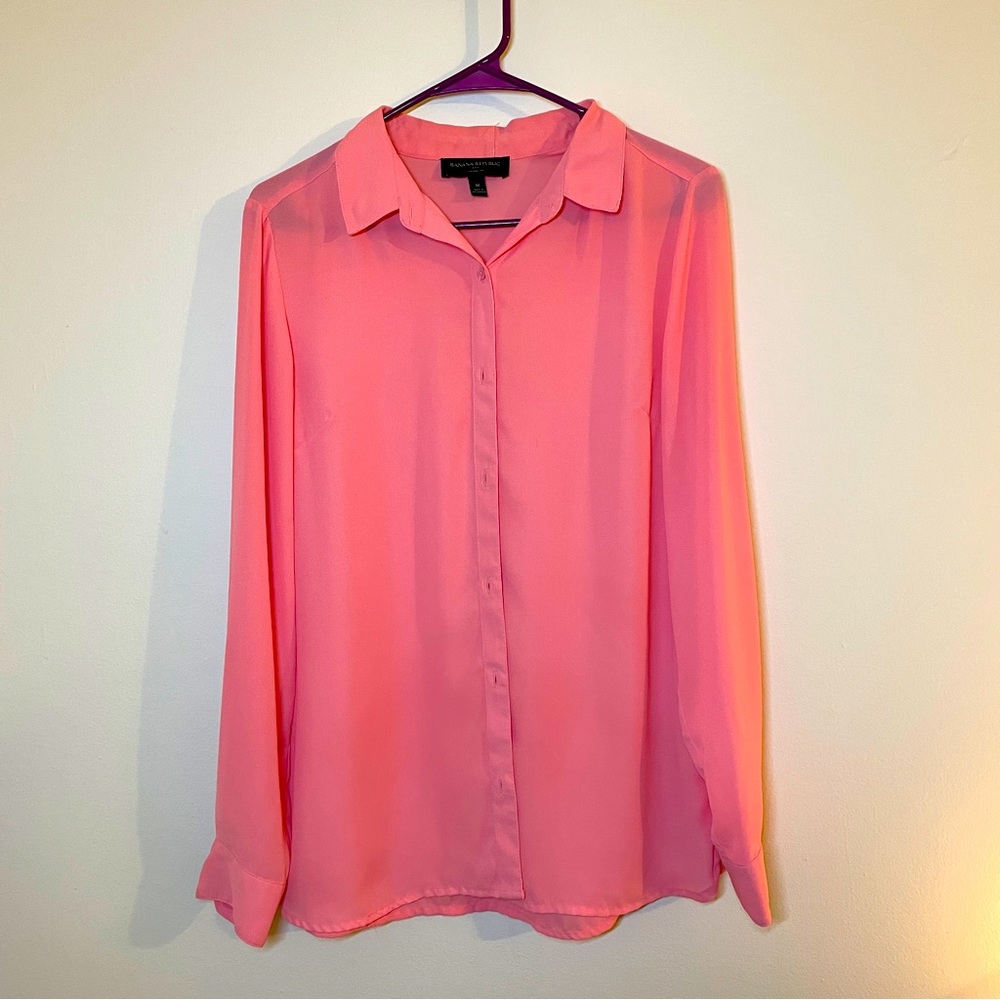 Banana Republic | Coral Chiffon Classic Fit Long-Sleeve Button-Down Top Medium